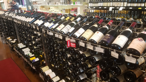 Wine Store «Kirby Wines & Liquors», reviews and photos, 2865 Kirby Rd, Memphis, TN 38119, USA