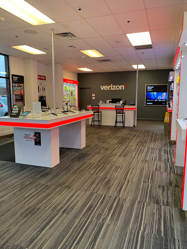 Cell Phone Store «Verizon Authorized Retailer, TCC», reviews and photos, 525 Beckett Rd #1, Swedesboro, NJ 08085, USA