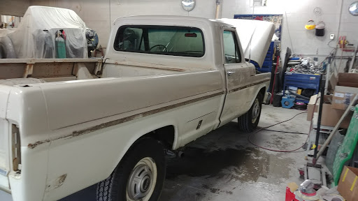 Auto Body Shop «Body By Mark LLC», reviews and photos, 9979 Weber St, Brighton, MI 48116, USA