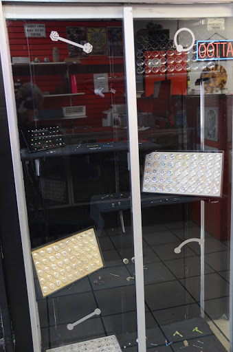 Tattoo Shop «Your Design Or Mine Tattoos», reviews and photos, 1993 Harrodsburg Rd, Lexington, KY 40504, USA