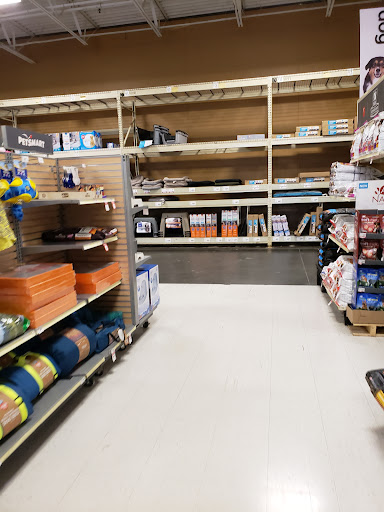 Pet Supply Store «PetSmart», reviews and photos, 8111 Brier Creek Pkwy, Raleigh, NC 27617, USA