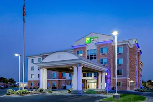 Holiday Inn Express & Suites Ontario, an IHG Hotel image
