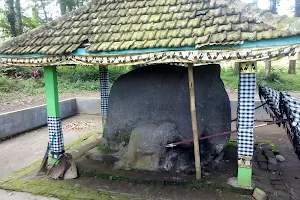 Watu Gajah image