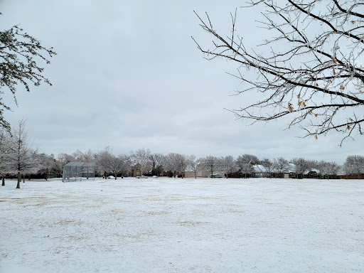 Park «Neighborhood Park - Frank Beverly Park», reviews and photos, 7112 Quarry Chase Trail, Plano, TX 75025, USA