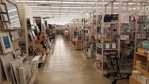 Department Store «Gordmans», reviews and photos, 1355 S 5th St, St Charles, MO 63301, USA