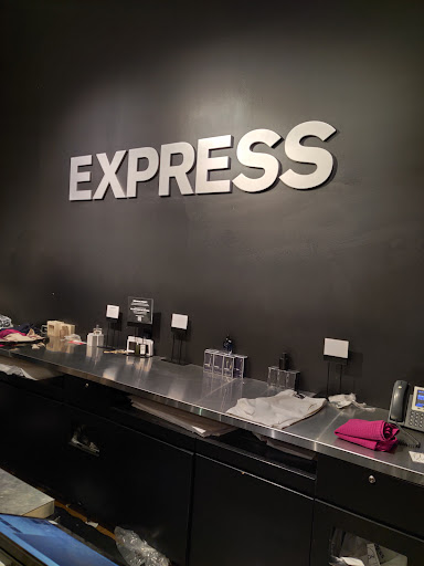 Outlet Store «Express Factory Outlet», reviews and photos, 3000 Grapevine Mills Pkwy, Grapevine, TX 76051, USA