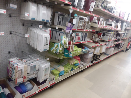 Dollar Store «FAMILY DOLLAR», reviews and photos, 276 Main St, City of Orange, NJ 07050, USA