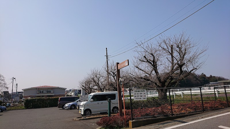 山崎公園駐車場