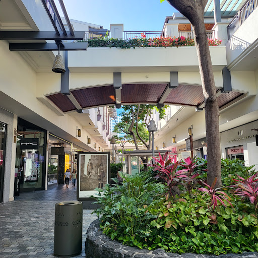 Ruda stores Honolulu