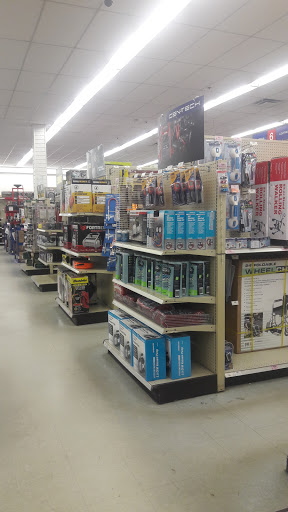Hardware Store «Harbor Freight Tools», reviews and photos, 1440 W. O. Ezell Boulevard #700, Spartanburg, SC 29301, USA