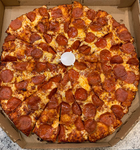 Pizza Restaurant «Round Table Pizza», reviews and photos, 239 West Los Angeles Avenue, Moorpark, CA 93021, USA