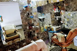 Brother's Hair Dresser Salon image