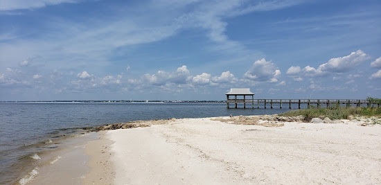 Henderson Point Beach