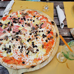 Photo n°2 de l'avis de Arnold.a fait le 14/06/2022 à 05:38 sur le  Pizza Planet Colà di Lazise à Colà