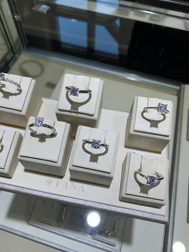 Jeweler «Peter & Co Jewelers», reviews and photos, 32020 Walker Rd, Avon Lake, OH 44012, USA