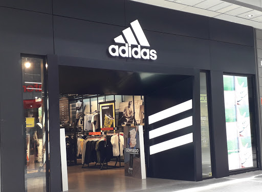 Adidas Store Splau