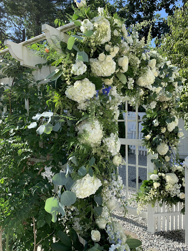 Florist «Paul Douglas Floral Designs», reviews and photos, 130 King St, Cohasset, MA 02025, USA