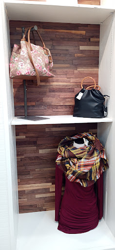 Clothing Store «Uptown Cheapskate», reviews and photos, 1830 York Rd, Timonium, MD 21093, USA