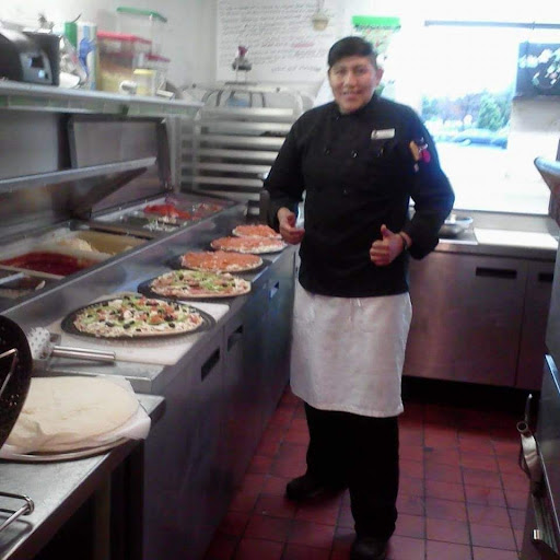 Pizza Restaurant «Round Table Pizza», reviews and photos, 7841 Amador Valley Blvd, Dublin, CA 94568, USA