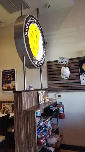 Shopping Mall «Brentwood Place Shopping Center», reviews and photos, 12019 Wilshire Blvd, Los Angeles, CA 90049, USA