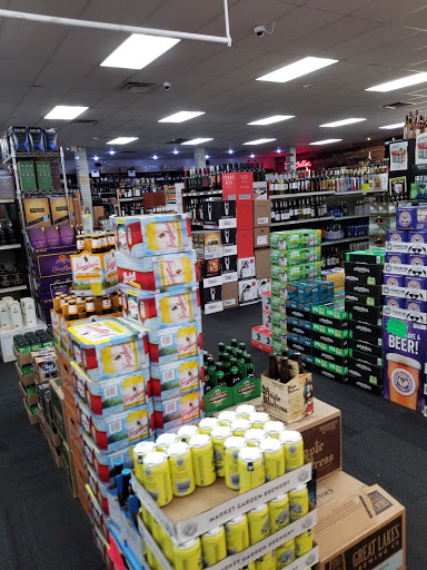 Liquor Store «World Wines & Liquor», reviews and photos, 8760 Mentor Ave, Mentor, OH 44060, USA