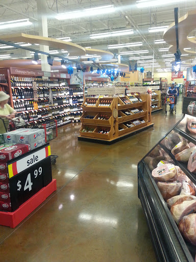 Grocery Store «Winn-Dixie», reviews and photos, 10202 Seminole Blvd, Seminole, FL 33772, USA