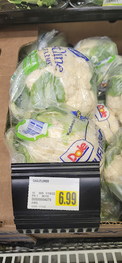 Grocery Store «IGA», reviews and photos, 390 N Dixie St, Horse Cave, KY 42749, USA