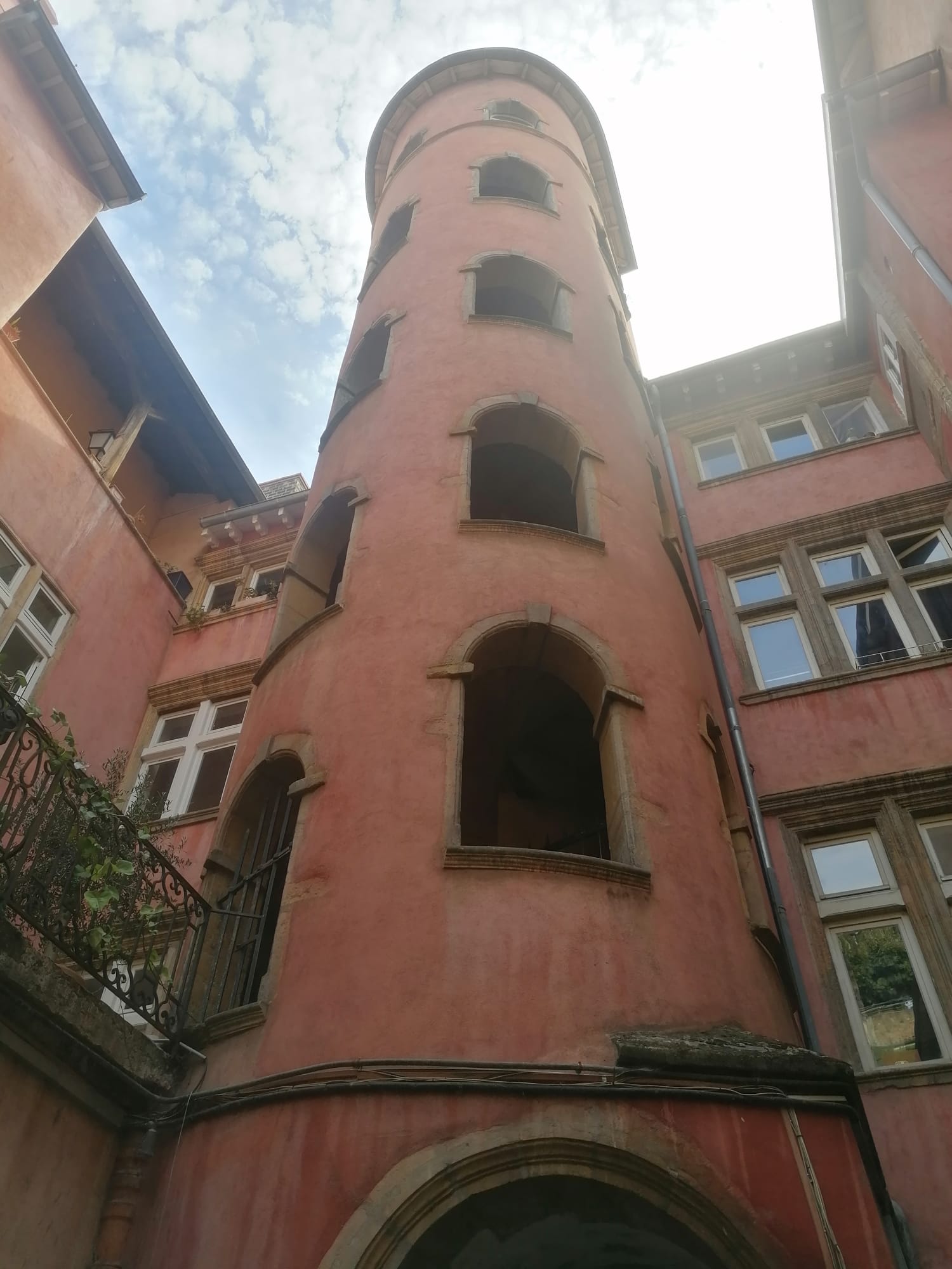 Photo n° 2 de l'avis de Vladimir.i fait le 10/10/2023 à 13:14
