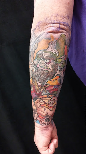 Tattoo Shop «Lady Luck Tattoo», reviews and photos, 211 S Main St, Canandaigua, NY 14424, USA