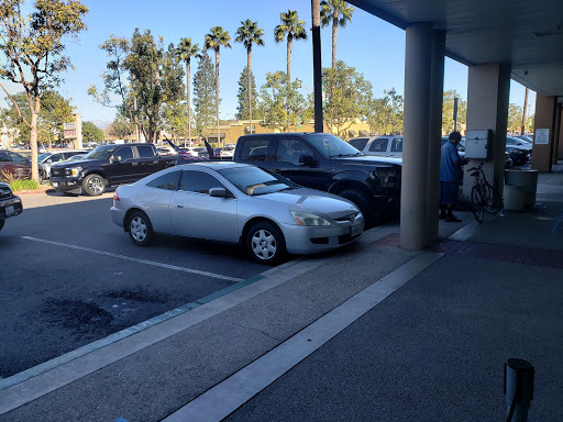 Shopping Mall «Cypress Plaza Shopping Center», reviews and photos, 6824 Katella Ave, Cypress, CA 90630, USA