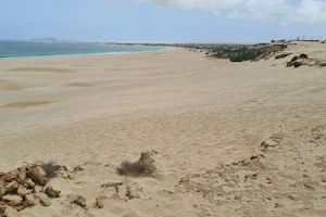 Praia de Chaves image