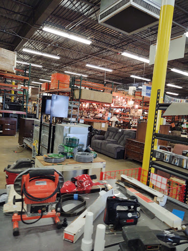 Building Materials Store «Habitat for Humanity ReStore DuPage», reviews and photos, 869 S Rohlwing Rd, Addison, IL 60101, USA