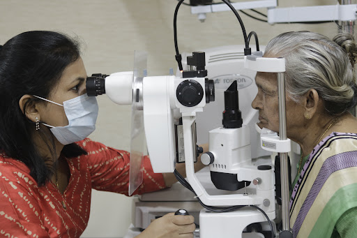 Dr Vidya Bawkar Opthalmologist Eye Specialist
