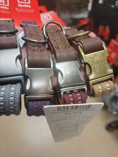 Pet Supply Store «Petco Animal Supplies», reviews and photos, 239 Newburyport Turnpike, Topsfield, MA 01983, USA