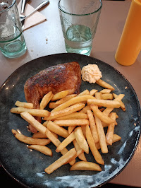 Faux-filet du Restaurant Le Pont Royal Cafe à Paris - n°1