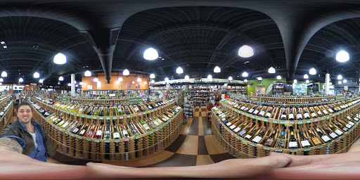 Liquor Store «The New Wine Regions Discount Wines & Liquors», reviews and photos, 2423 US-27, Clermont, FL 34711, USA