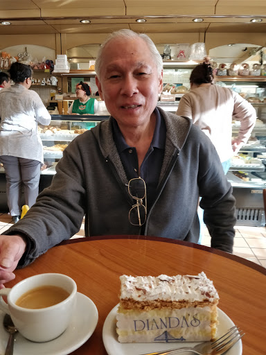 Shopping Mall «Crystal Springs Shopping Village», reviews and photos, 100 De Anza Blvd, San Mateo, CA 94402, USA