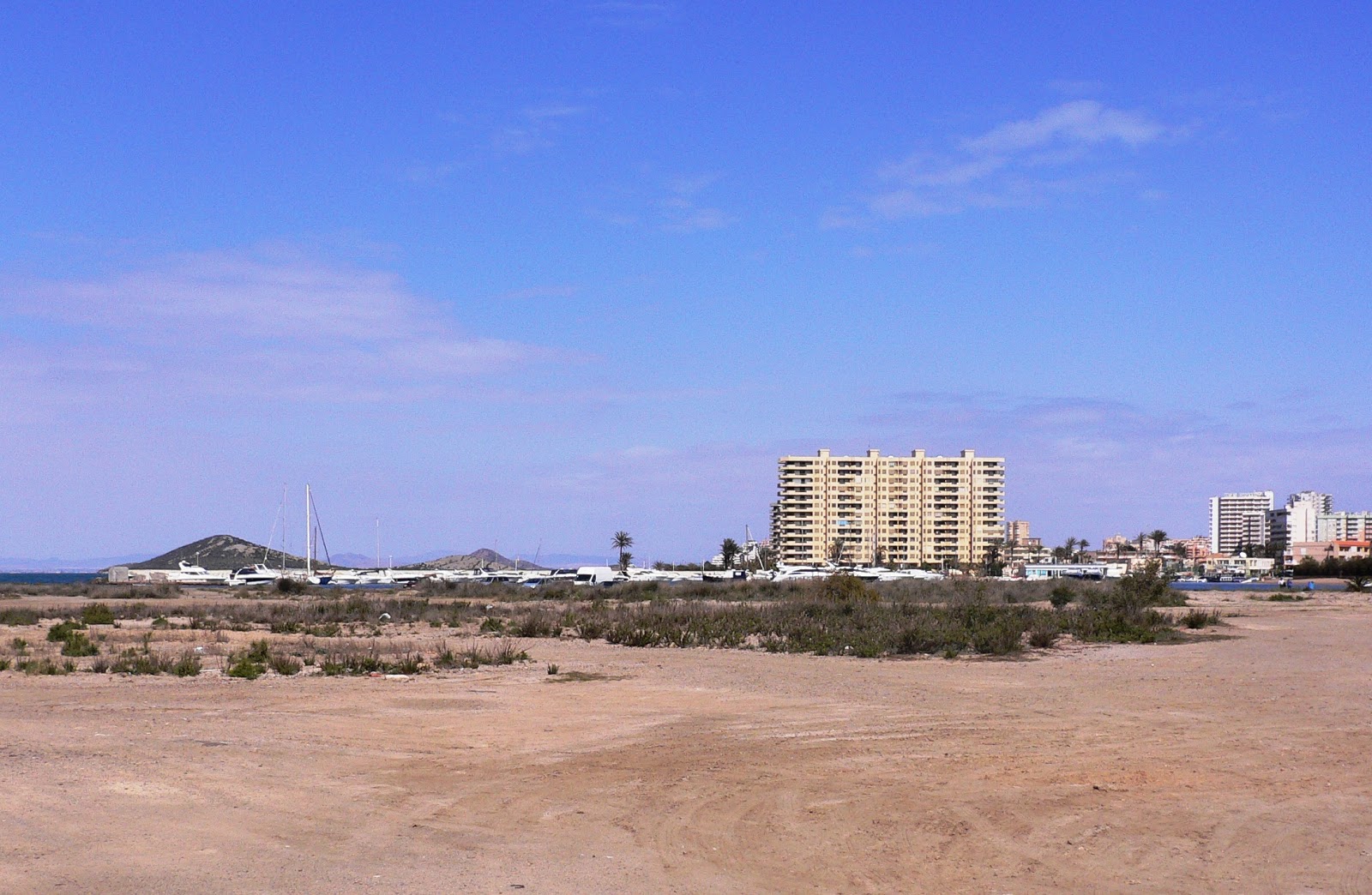 Foto von Playa las Antillas mit sehr sauber Sauberkeitsgrad
