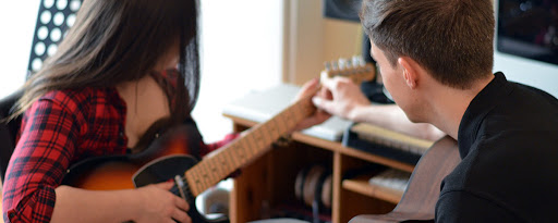Guitar Lessons Wembley West London : Your Guitar Academy