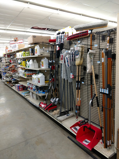 Home Improvement Store «Tractor Supply Co.», reviews and photos, 9630 Ida St, Omaha, NE 68122, USA