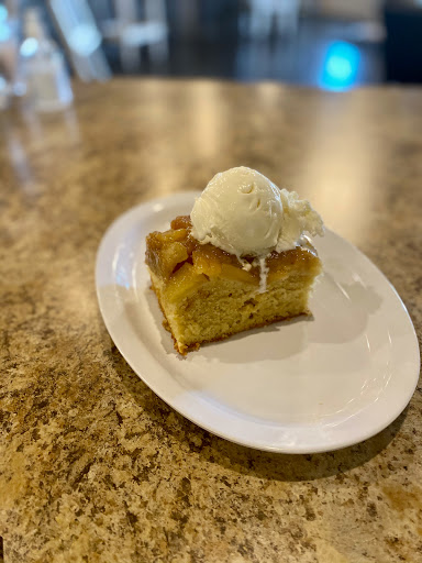 Cafe «Front Porch Cafe», reviews and photos, 932 W Maple St, Hartville, OH 44632, USA