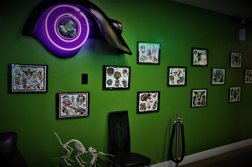 Tattoo Shop «The Chosen One Ink», reviews and photos, 2501 E Mayfield Rd, Arlington, TX 76014, USA