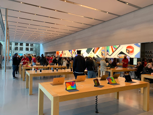 Computer Store «Apple Pioneer Place», reviews and photos, 450 SW Yamhill St, Portland, OR 97204, USA