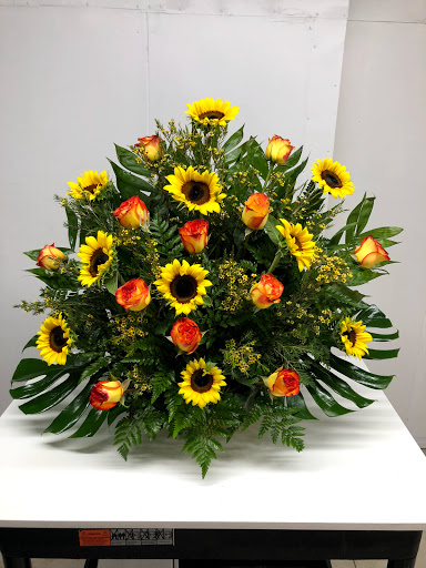 Florist «Flowers to Go Miami», reviews and photos, 7068 NW 50th St, Miami, FL 33166, USA