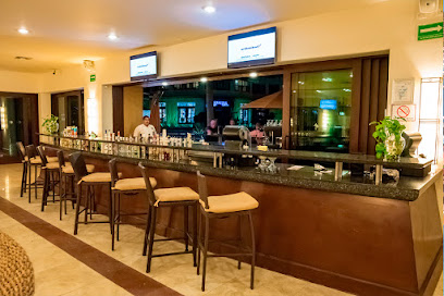 Half Bar Pub and Coffee by Hotel Tesoro Los Cabos