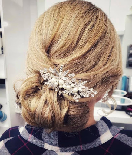 Beauty Salon «Charles Scott Salons & Spas», reviews and photos, 294 Crocker Park Blvd, Westlake, OH 44145, USA