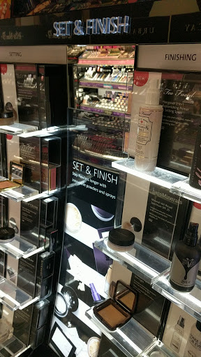 Cosmetics Store «SEPHORA», reviews and photos, 1950 Northern Blvd, Manhasset, NY 11030, USA