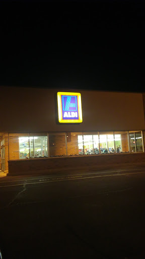 Supermarket «ALDI», reviews and photos, 2861 Sheridan Rd, Zion, IL 60099, USA