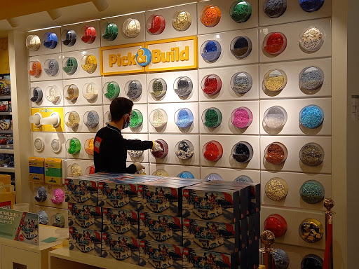 The LEGO® Store Hanover