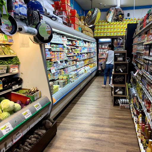 Grocery Store «Bay Supermarket», reviews and photos, 907 Normandy Dr, Miami Beach, FL 33141, USA